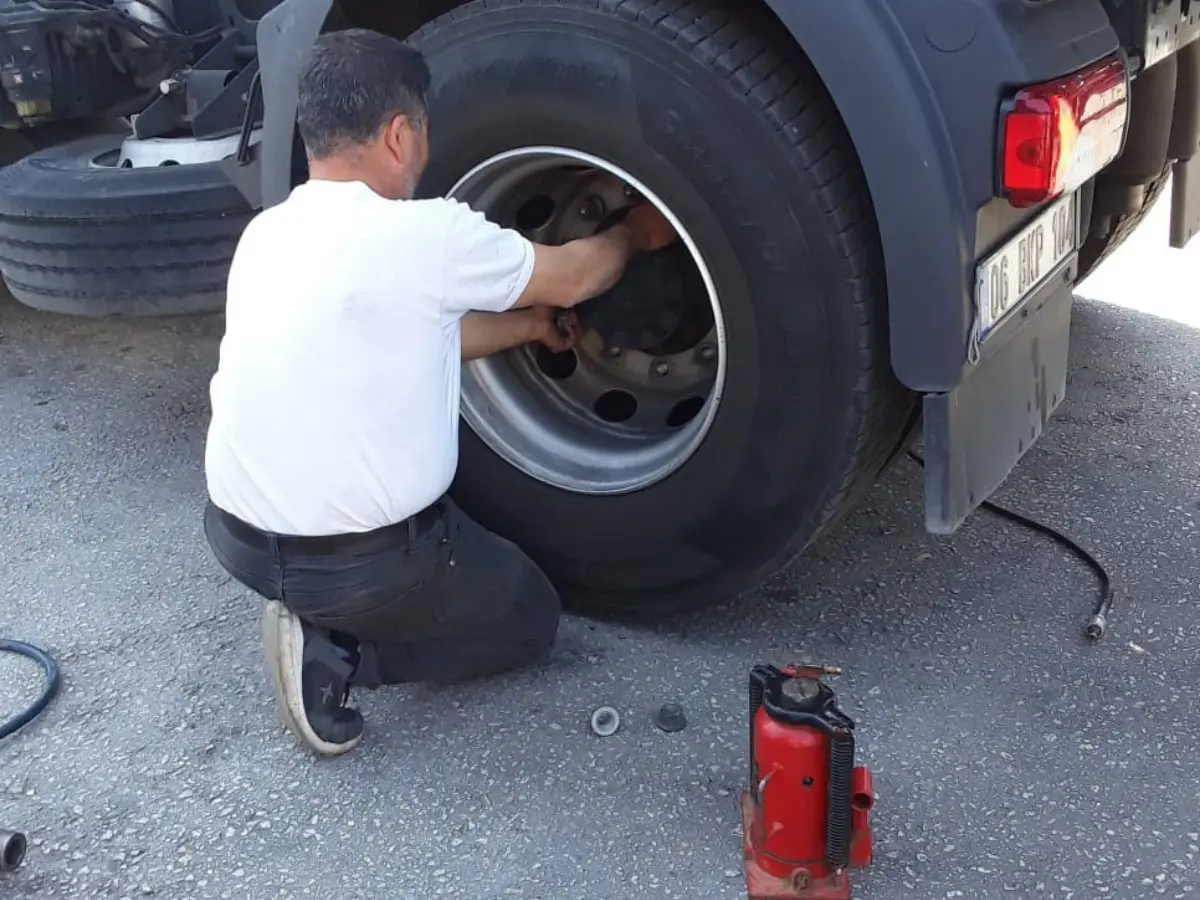 Yurdoğlu Oto Lastikçi